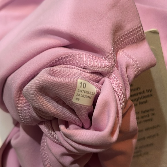 LULULEMON ALIGN HR SHORTS 4” in VITA PINK SZ 4,6,10 NWT - Picture 9 of 16